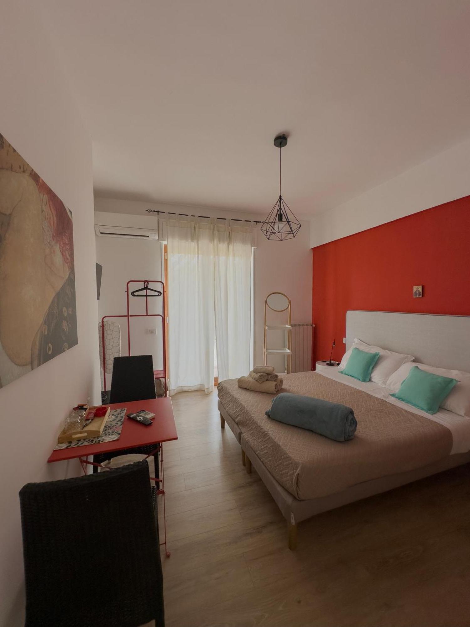 Casa Del Corso Bed & Breakfast ซอร์เรนโต ภายนอก รูปภาพ